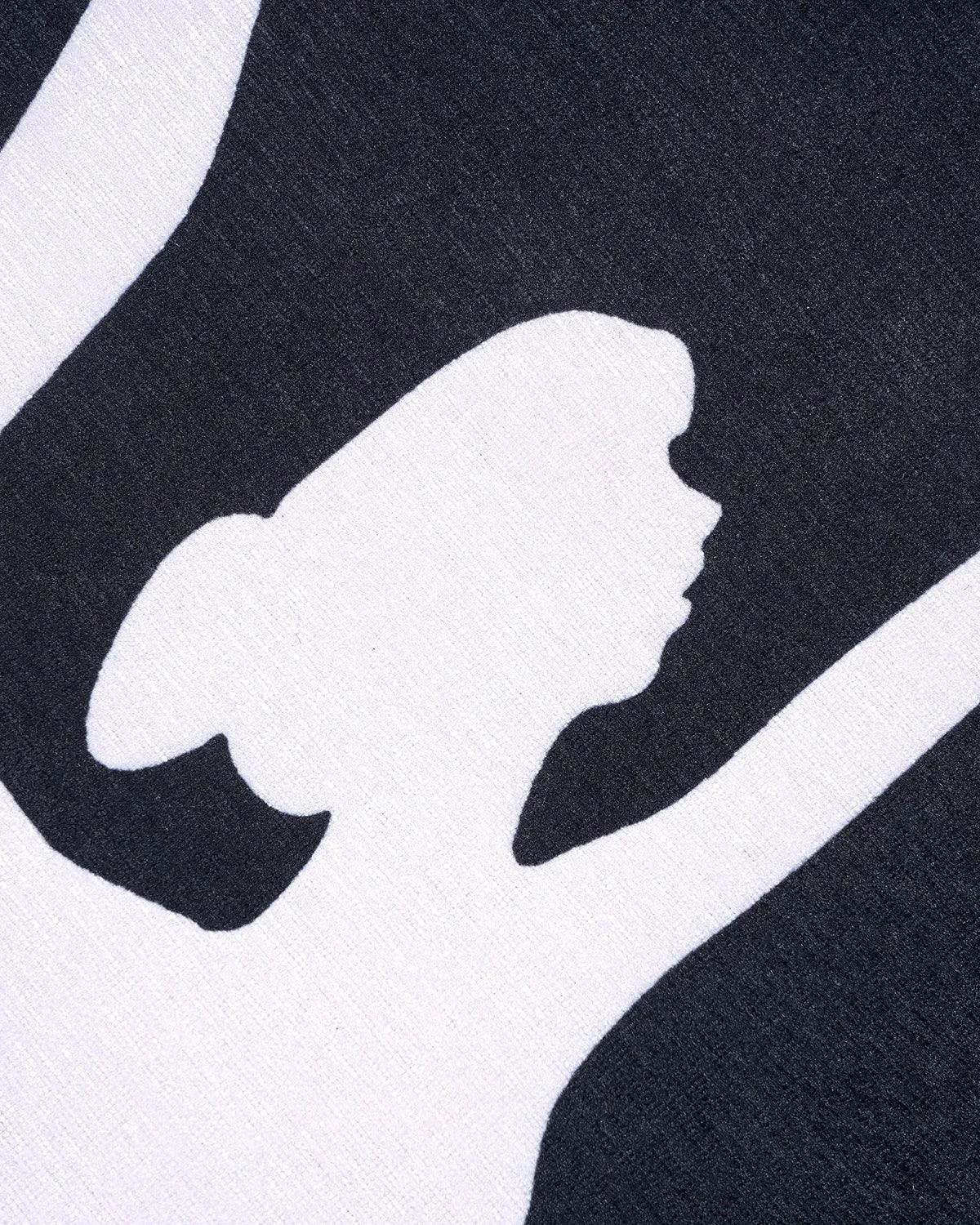 8mm Dancing Girl Black Yoga Mat Online | Grhamoy