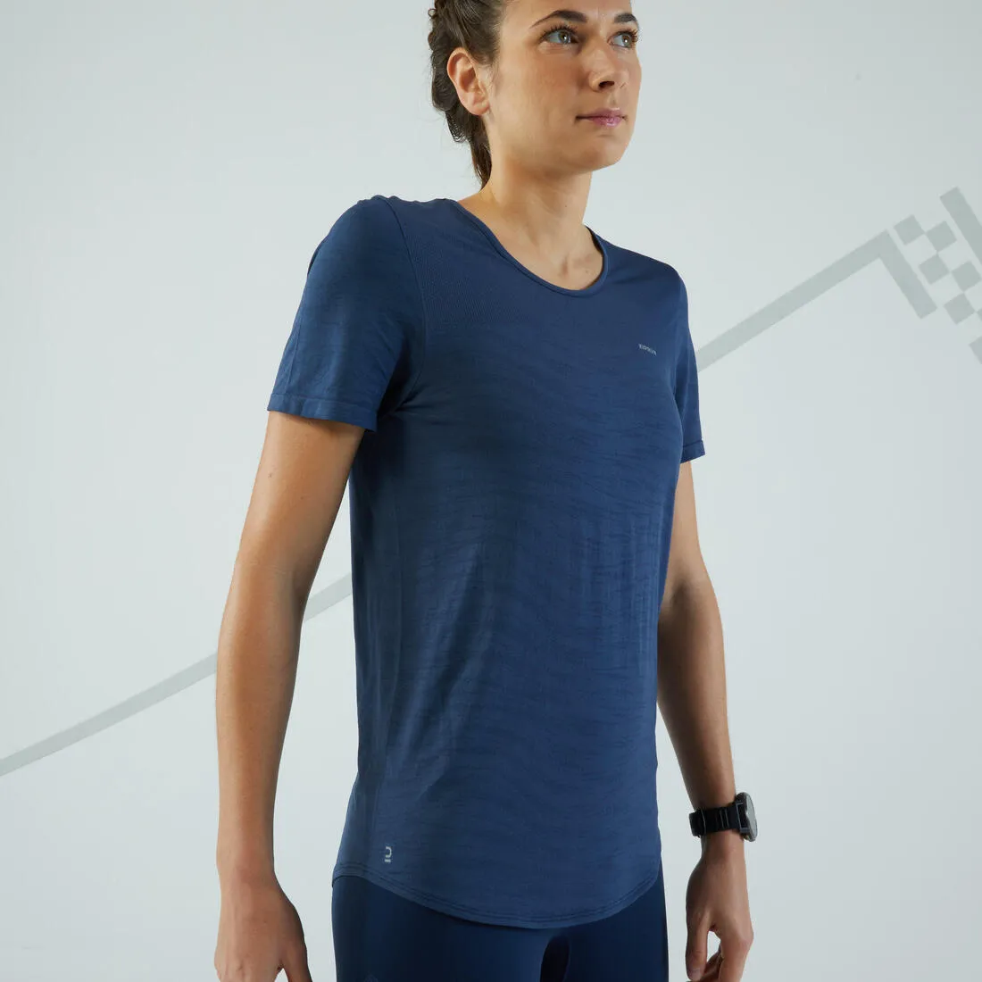 Women's Seamless Running& Trail Running T-Shirt-KIPRUN Run 500 Comfort