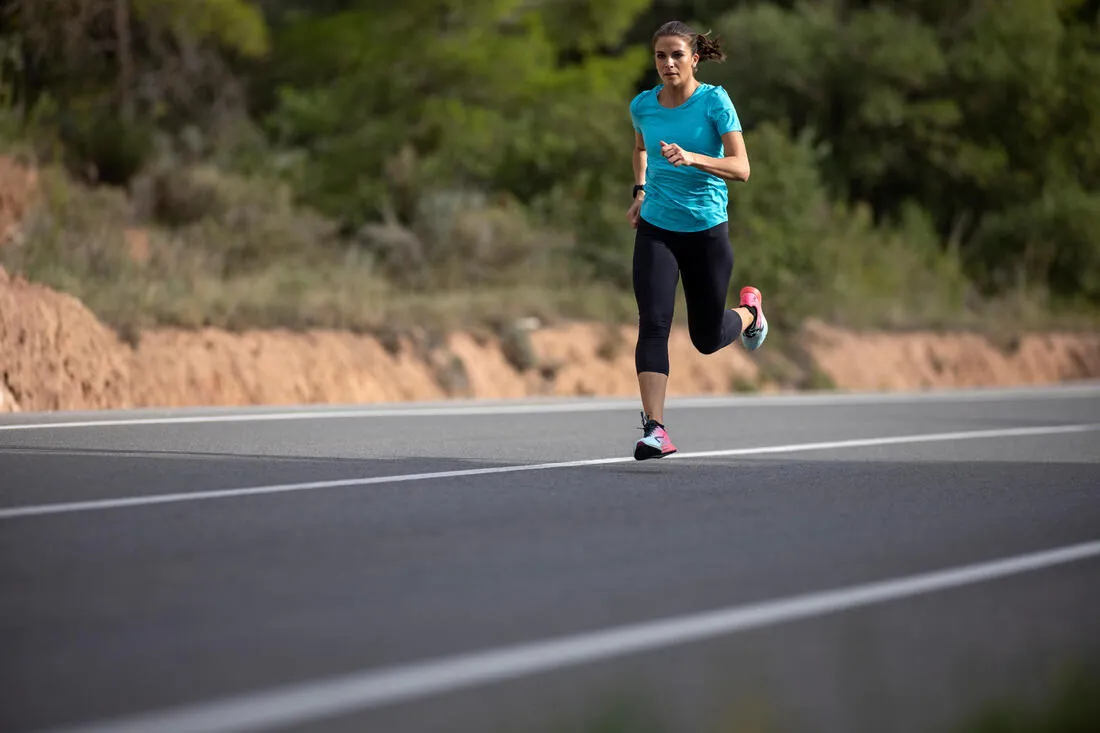 Women's Seamless Running& Trail Running T-Shirt-KIPRUN Run 500 Comfort