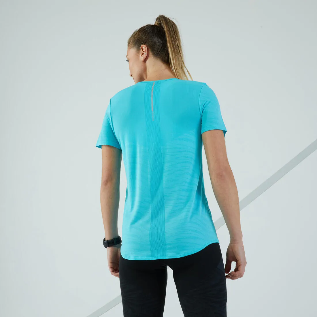Women's Seamless Running& Trail Running T-Shirt-KIPRUN Run 500 Comfort