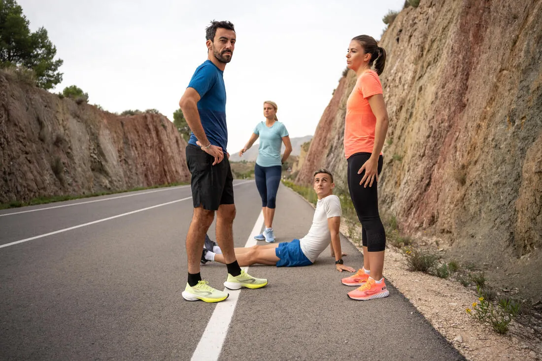 Women's Seamless Running& Trail Running T-Shirt-KIPRUN Run 500 Comfort